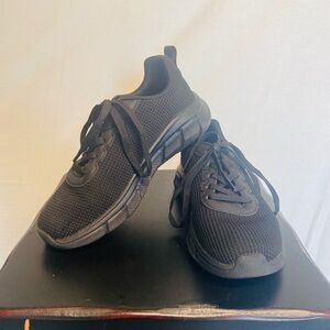 Boys Skechers Bobs Black Tennis Shoes